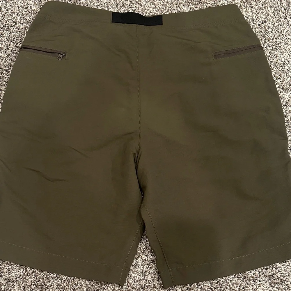 The North Face Men's Belted Paramount Trail Hiking Shorts